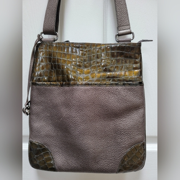 Elegant Gray and Olive Crocodile-Embossed Leather Crossbody Bag - Picture 1 of 9